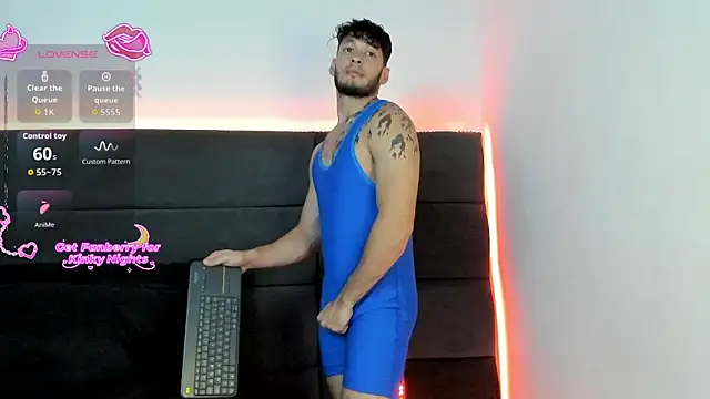 alejandro  2 online show from April 2026 04:55:02 PM