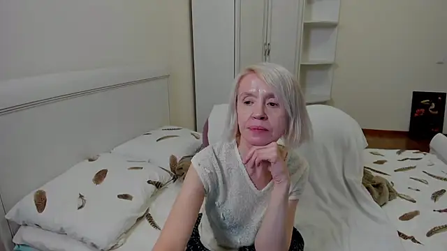 aminalive online show from October 2025 09:04:01 PM