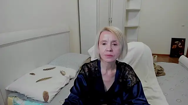 aminalive online show from November 2025 06:22:02 PM