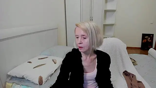 aminalive online show from November 2025 06:12:01 PM