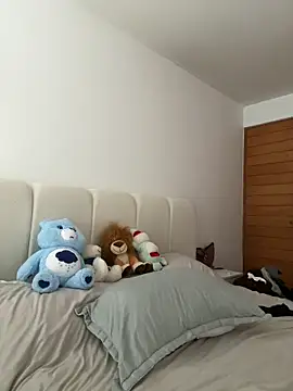 oriana zoeee online show from April 2026 05:43:01 PM