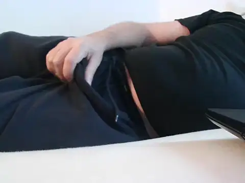 ScalicHat69 online show from November 2025 07:25:02 AM