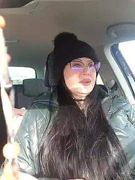 x  KHALEESI  x online show from January 2026 08:49:02 AM