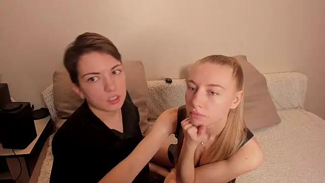 secret dreams   online show from December 2024 07:22:01 PM