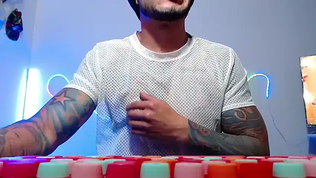 sebastian horny online show from September 2025 01:04:01 PM