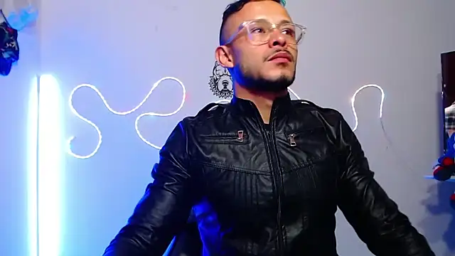 sebastian horny online show from October 2025 08:13:01 AM