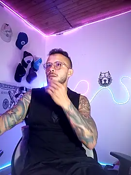 Snapshot of sebastian_horny chatting on March 2026 08:39:01 AM sebastian horny online show from March 2026 08:39:01 AM