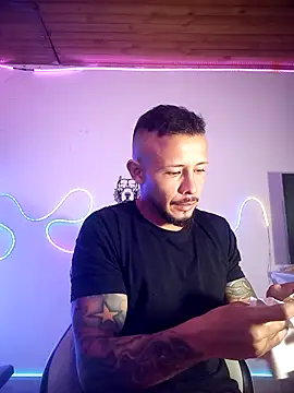 Snapshot of sebastian_horny chatting on March 2026 09:25:01 AM sebastian horny online show from March 2026 09:25:01 AM