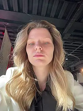 MaryHiggins online show from April 2026 11:26:01 AM