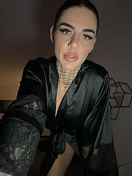 LexiCoco online show from December 2025 06:39:01 PM