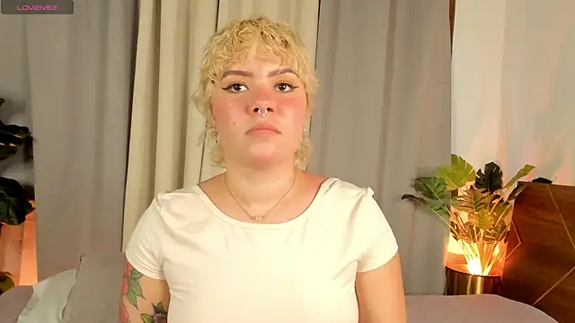 Amy art online show from February 2026 07:25:02 PM