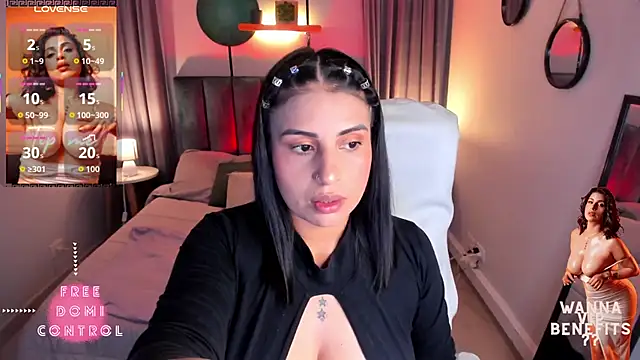 Snapshot of Galilea_Fox chatting on September 2025 03:33:02 AM Galilea Fox online show from September 2025 03:33:02 AM