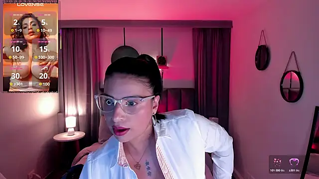 Snapshot of Galilea_Fox chatting on October 2025 04:23:02 AM Galilea Fox online show from October 2025 04:23:02 AM