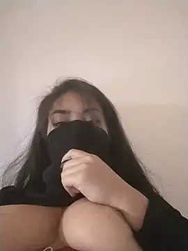 sarahvergen online show from April 2026 02:54:01 PM