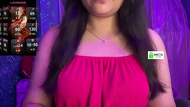 Snapshot of Sizzling__ZAARA chatting on April 2026 05:32:02 PM Sizzling ZAARA online show from April 2026 05:32:02 PM