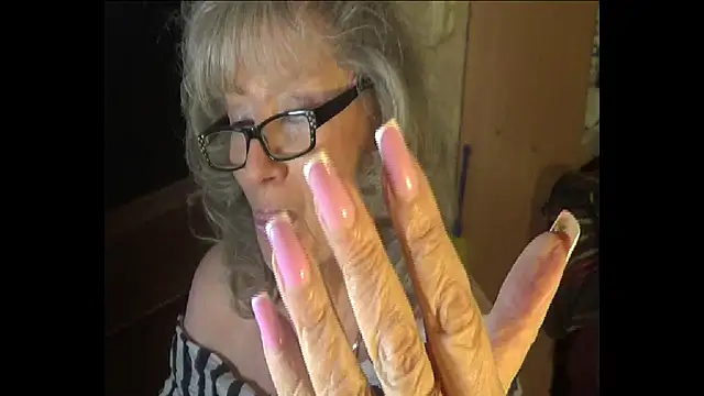 RoyalTits online show from April 2026 01:27:02 PM