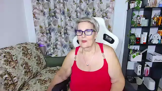 Snapshot of Selenna57 chatting on January 2025 06:56:02 PM Selenna57 online show from January 2025 06:56:02 PM