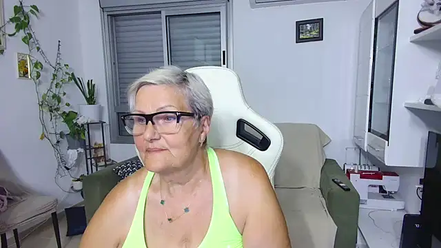 Selenna57 online show from June 2026 05:08:01 PM