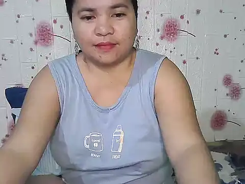 Snapshot of hotpussyxxx33x chatting on February 2025 12:54:01 PM hotpussyxxx33x online show from February 2025 12:54:01 PM