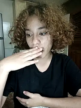 Snapshot of EmmaMelissa0521 chatting on February 2025 03:00:02 AM EmmaMelissa0521 online show from February 2025 03:00:02 AM