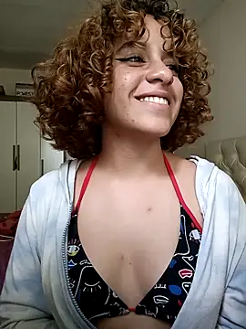 Snapshot of EmmaMelissa0521 chatting on March 2025 08:11:01 PM EmmaMelissa0521 online show from March 2025 08:11:01 PM