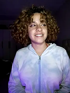 Snapshot of EmmaMelissa0521 chatting on March 2025 11:57:02 PM EmmaMelissa0521 online show from March 2025 11:57:02 PM