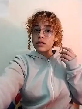 EmmaMelissa0521 online show from November 2025 01:55:02 AM