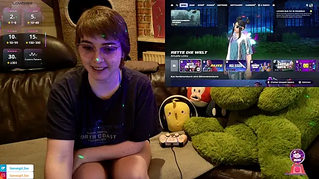 Snapshot of GamerGirl_Eve chatting on October 2025 06:15:02 PM GamerGirl Eve online show from October 2025 06:15:02 PM