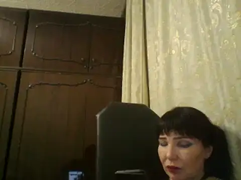 JeaneDavis online show from February 2025 05:10:02 PM