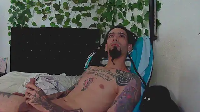 Snapshot of caribbeanlover1 chatting on December 2025 01:37:02 PM caribbeanlover1 online show from December 2025 01:37:02 PM