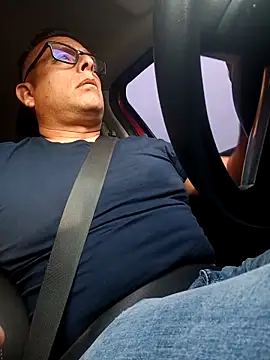 chicoguapo8 online show from November 2025 10:10:02 PM