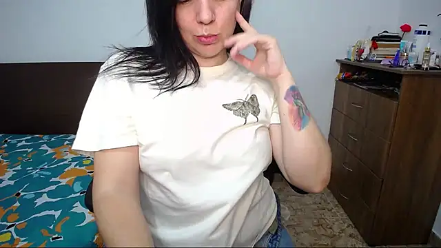 Snapshot of alexa_milsf chatting on October 2025 02:56:02 AM alexa milsf online show from October 2025 02:56:02 AM