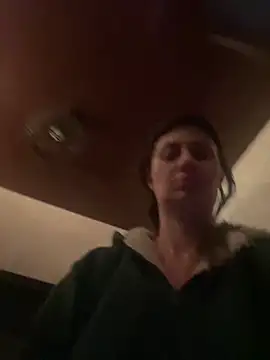 Flossy Vettie online show from February 2026 11:58:02 PM