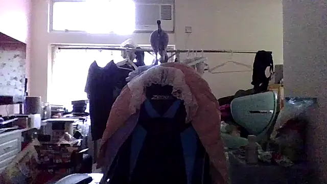 charlie xdd online show from March 2025 09:39:02 AM