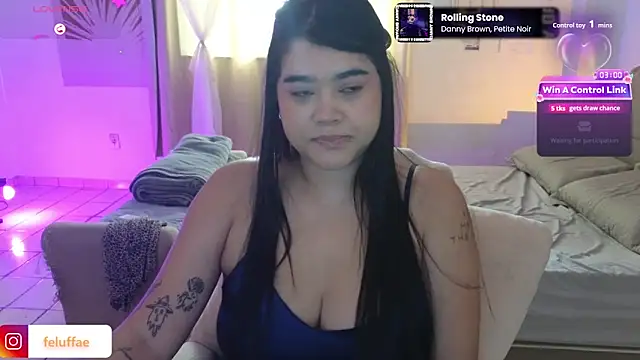 feluriana online show from April 2026 05:47:01 PM