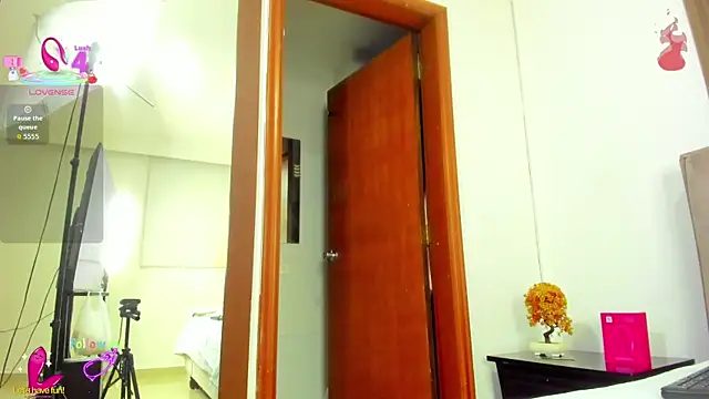 CristinSexy online show from November 2025 10:48:02 AM