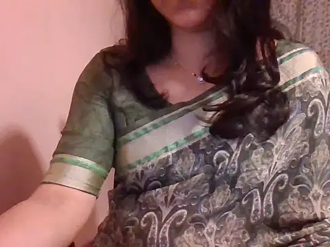 Pinky 4 online show from December 2025 10:17:02 PM