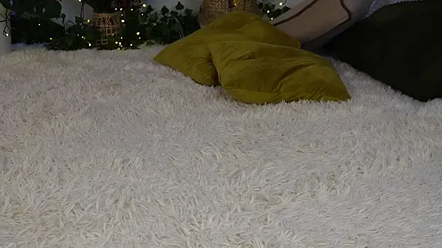 Snapshot of ScarletBlaze chatting on January 2025 12:25:01 AM ScarletBlaze online show from January 2025 12:25:01 AM