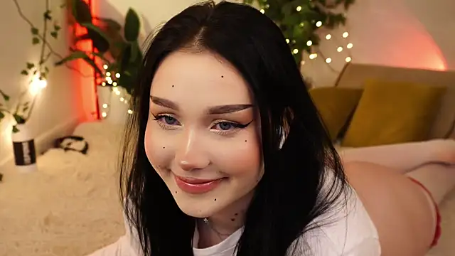 Snapshot of ScarletBlaze chatting on March 2025 06:11:01 PM ScarletBlaze online show from March 2025 06:11:01 PM