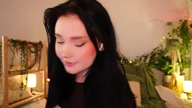 Snapshot of ScarletBlaze chatting on July 2026 06:22:02 PM ScarletBlaze online show from July 2026 06:22:02 PM