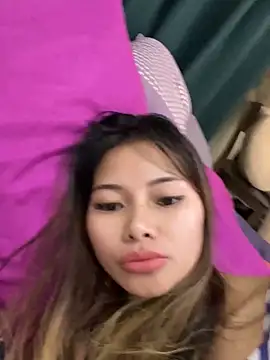 Snapshot of pinay6969 chatting on January 2025 12:05:02 PM pinay6969 online show from January 2025 12:05:02 PM