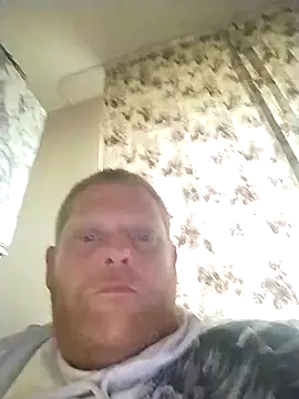 Baumhackel online show from April 2026 03:50:01 PM