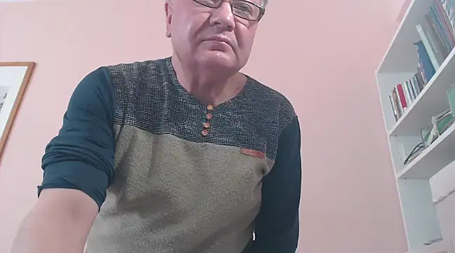 YOU6me online show from December 2024 09:10:01 AM