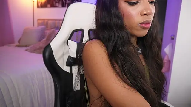 Snapshot of eimi_space chatting on November 2025 09:53:01 PM eimi space online show from November 2025 09:53:01 PM