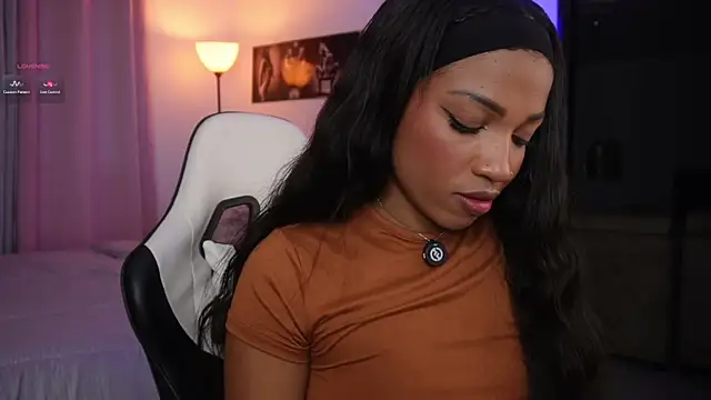 Snapshot of eimi_space chatting on November 2025 02:33:01 AM eimi space online show from November 2025 02:33:01 AM