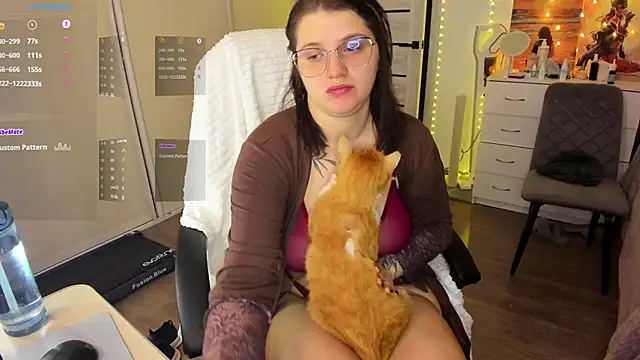 Snapshot of Ophelia_mm chatting on November 2025 07:05:02 AM Ophelia mm online show from November 2025 07:05:02 AM