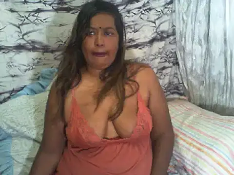 Mammabear 4u online show from February 2025 02:15:01 PM