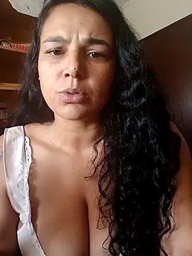 Snapshot of Monick17 chatting on October 2025 11:08:02 AM Monick17 online show from October 2025 11:08:02 AM