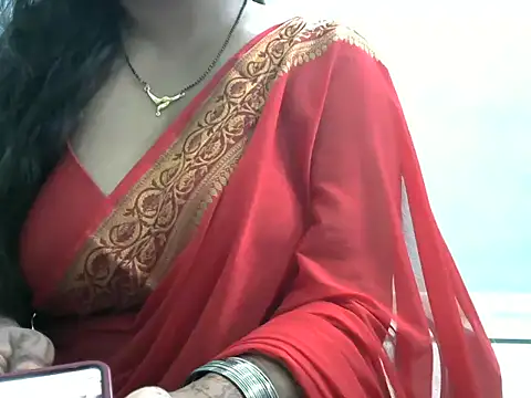 Snapshot of SexyRashmika chatting on October 2025 06:32:02 PM SexyRashmika online show from October 2025 06:32:02 PM
