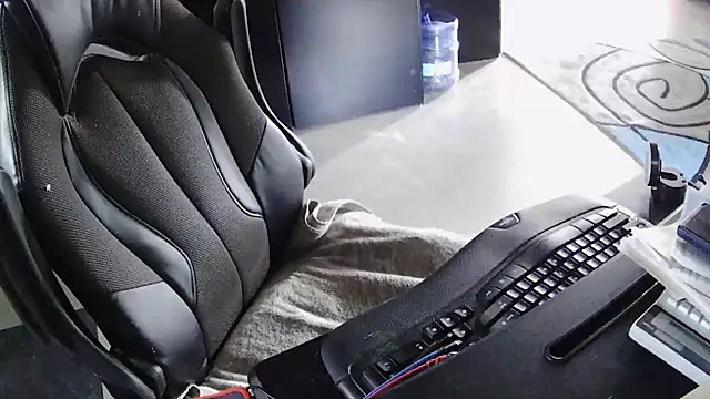 TrevorSteele online show from September 2025 02:50:02 PM